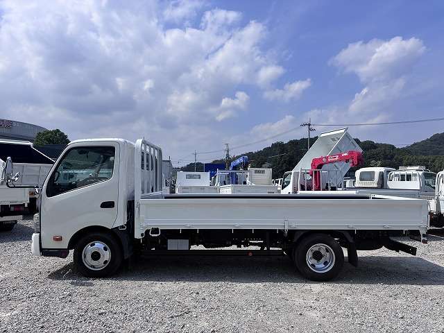 Toyota Toyoace 4