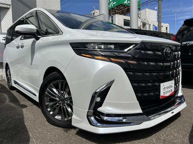 Toyota Alphard 5