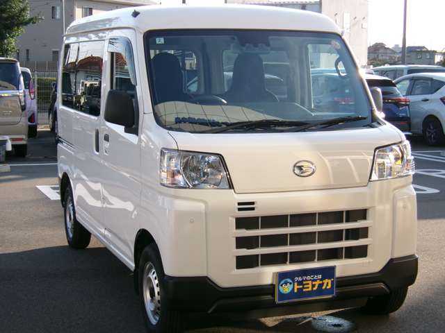 Daihatsu Hijet Cargo 7