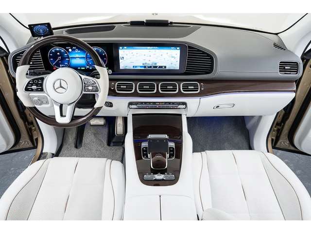 Mercedes-Benz GLS 6
