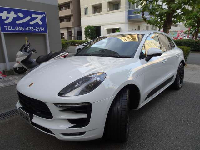 Porsche Macan 7