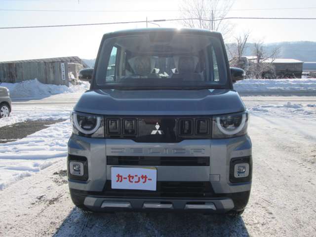 Mitsubishi Delica Mini 3