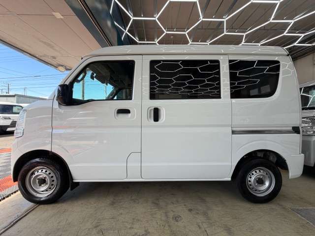 Suzuki Every 12