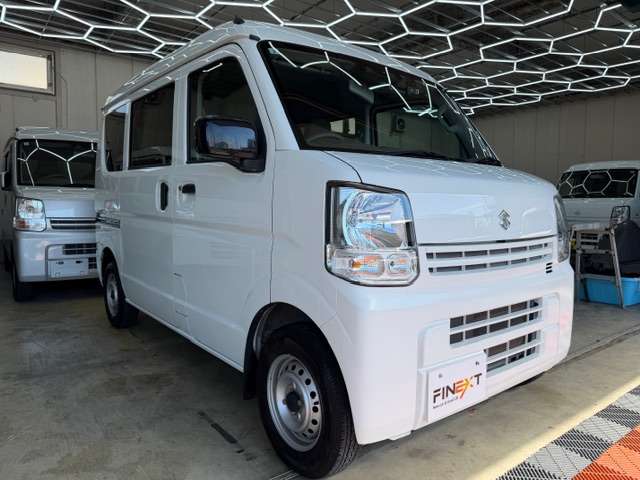 Suzuki Every 8