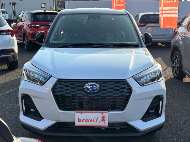 Daihatsu Rocky 4