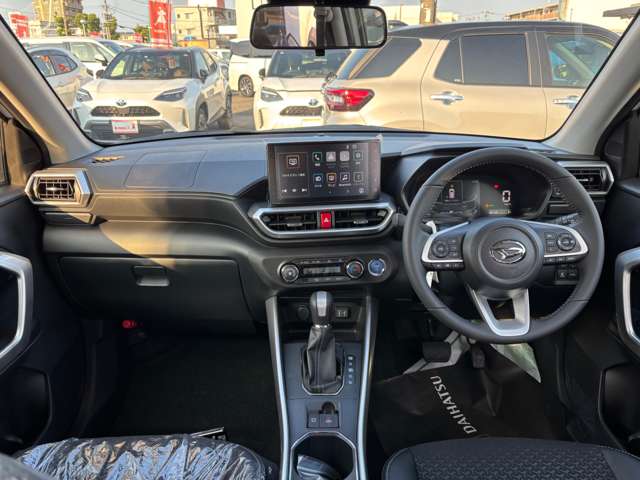 Daihatsu Rocky 8