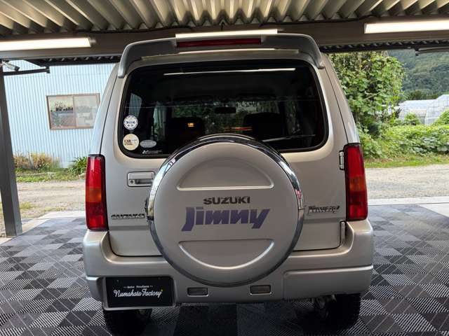 Suzuki Jimny 11