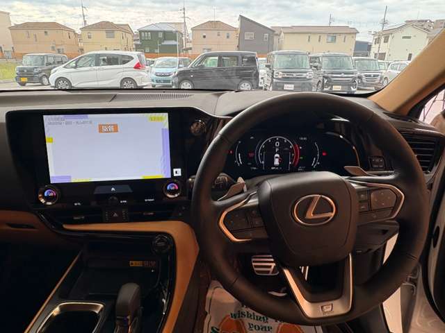 Lexus NX 2