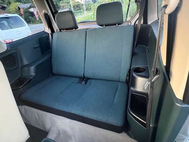 Mitsubishi Pajero Mini 11