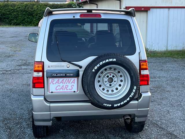 Mitsubishi Pajero Mini 4