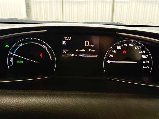 Toyota Sienta 12