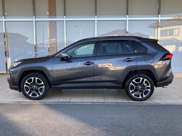 Toyota RAV4 6