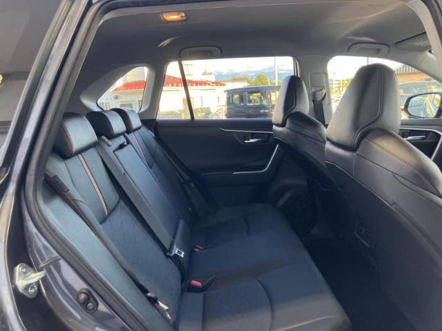 Toyota RAV4 8