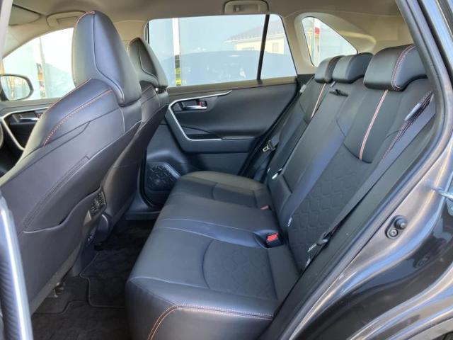 Toyota RAV4 11