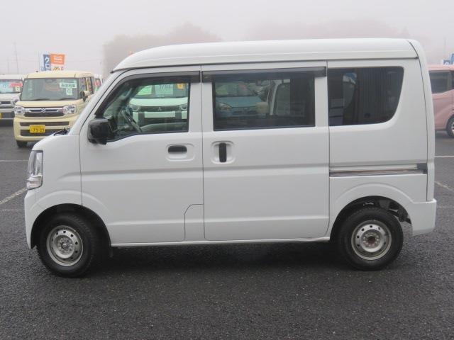 Nissan NV100 Clipper 2