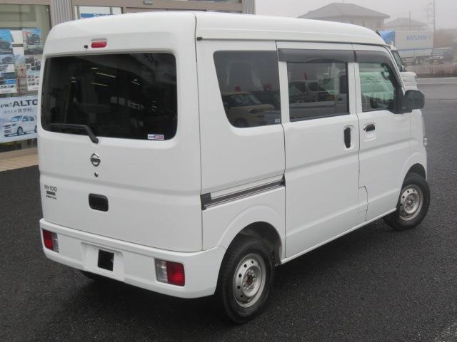 Nissan NV100 Clipper 4