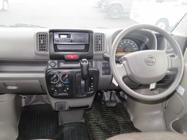 Nissan NV100 Clipper 5