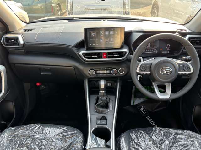 Daihatsu Rocky 8