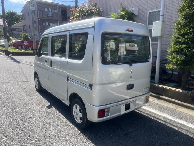 Suzuki Every 7