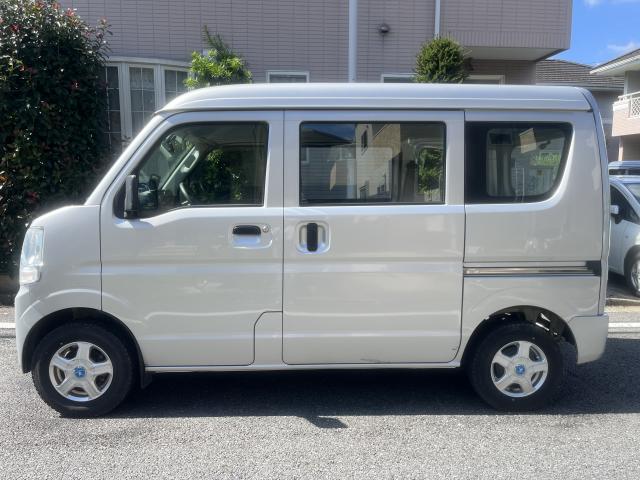 Suzuki Every 8