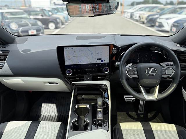 Lexus NX 2