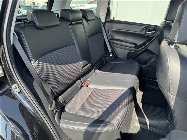 Subaru Forester 9