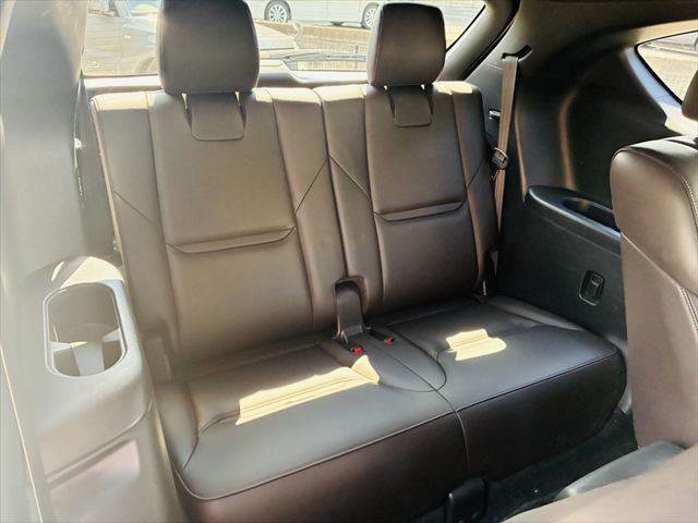 Mazda CX-8 12