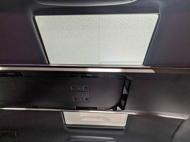 Toyota Alphard 5