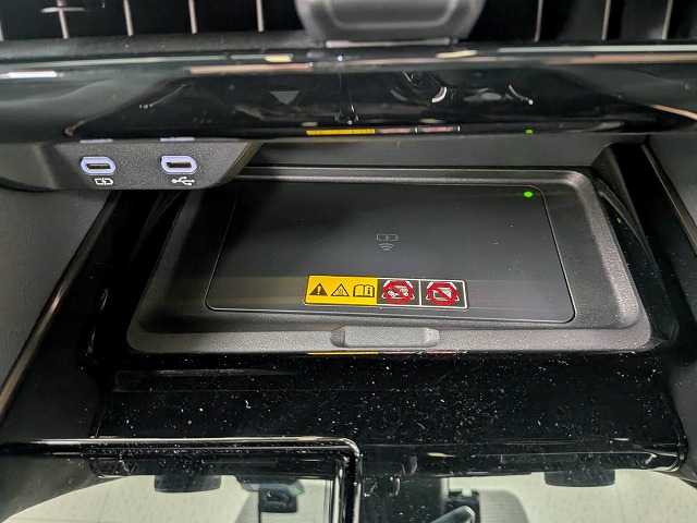Toyota Alphard 9