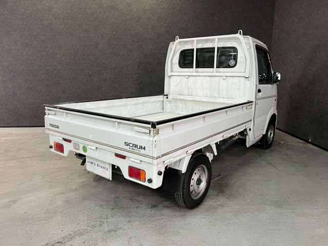Mazda Scrum Truck 8