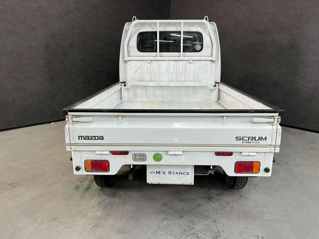Mazda Scrum Truck 9