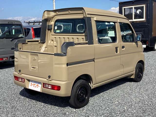 Daihatsu Hijet Deck Van 11