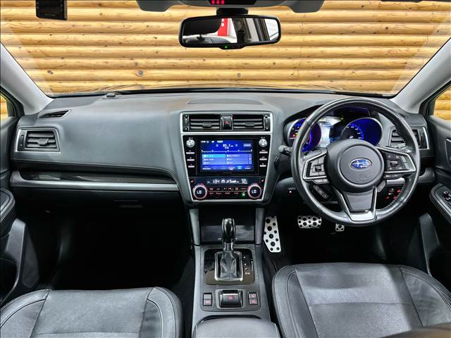 Subaru Legacy Outback 2