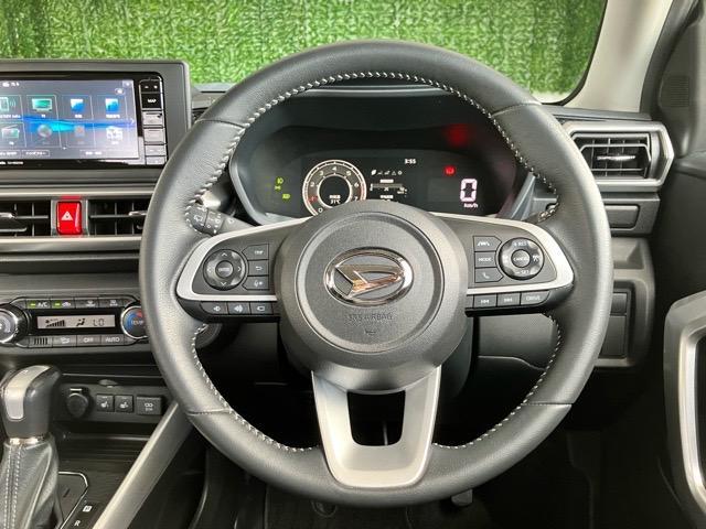 Daihatsu Rocky 8