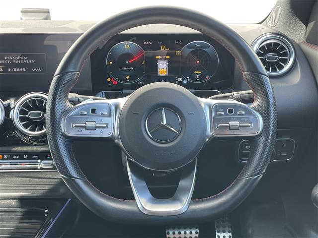 Mercedes-Benz GLA-Class 8