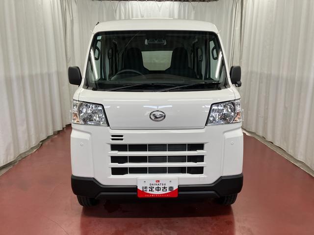 Daihatsu Hijet Cargo 3