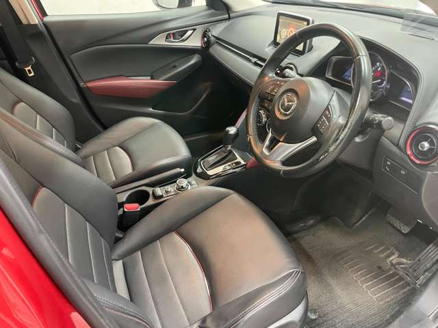 Mazda CX-3 12