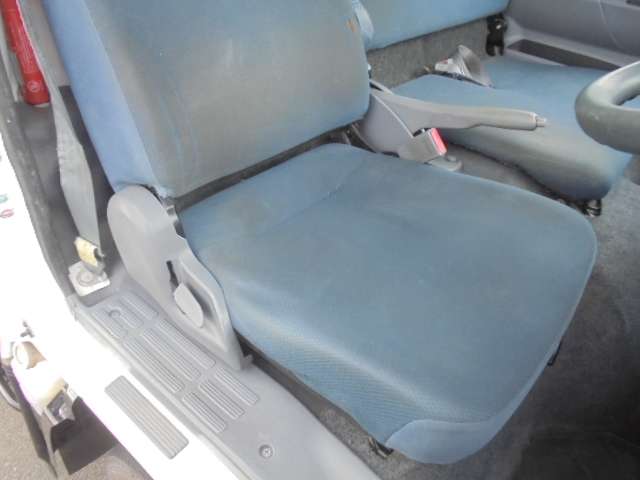 Mitsubishi Fuso Canter 12