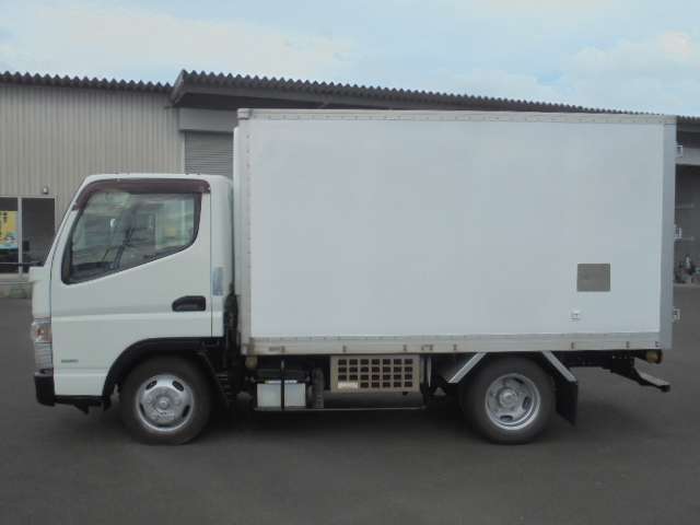 Mitsubishi Fuso Canter 2