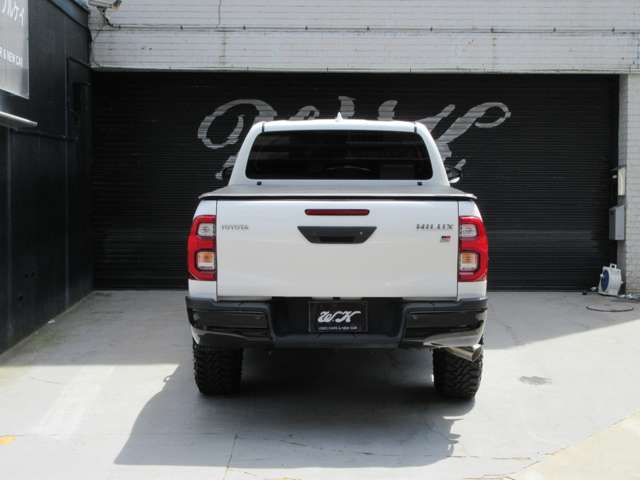 Toyota Hilux 3