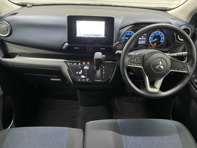 Mitsubishi eK X 3