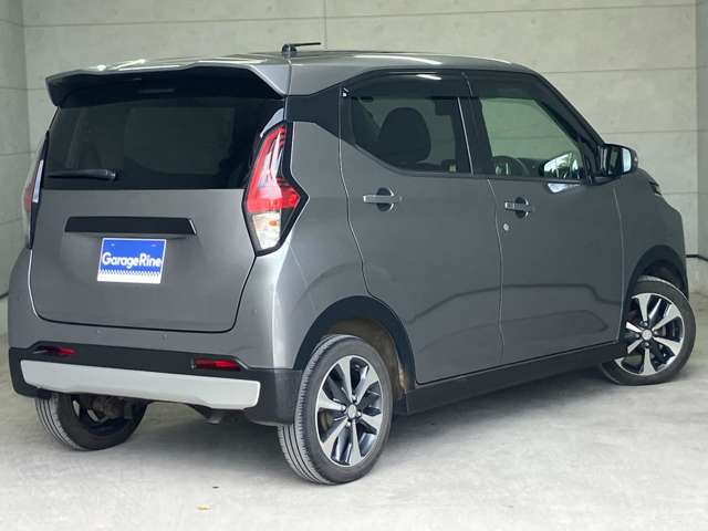 Mitsubishi eK X 8