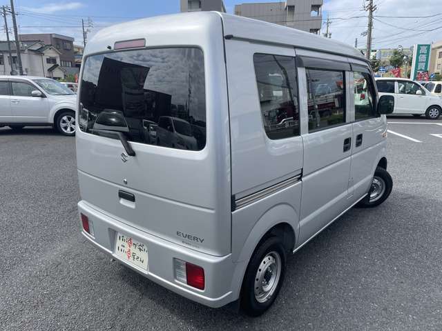Suzuki Every 6