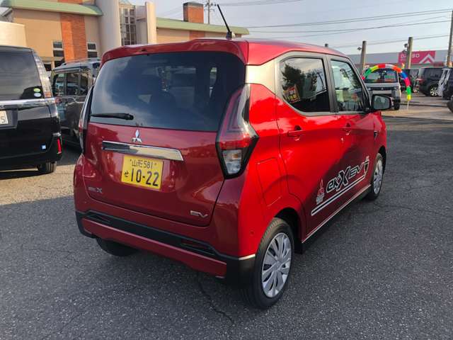 Mitsubishi eK X EV 2