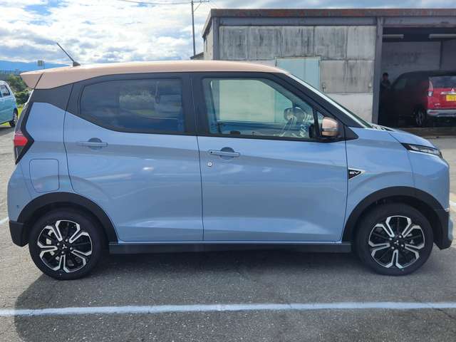 Mitsubishi eK X EV 8