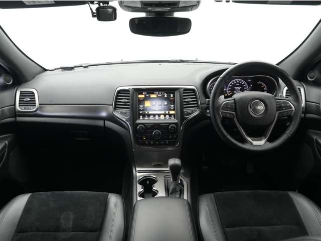 Jeep Grand Cherokee 5