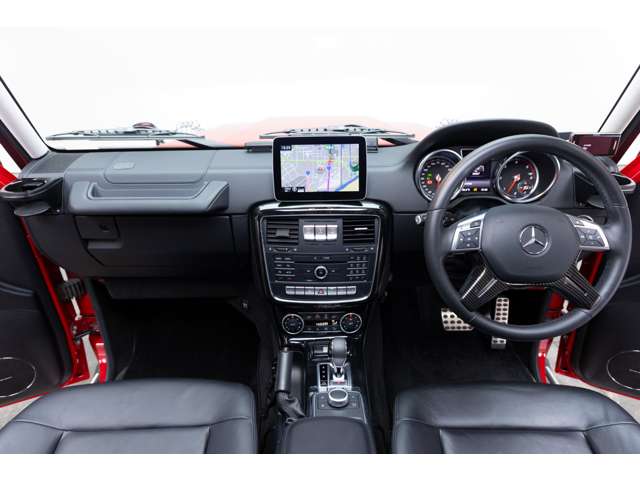 Mercedes-Benz G-Class 2