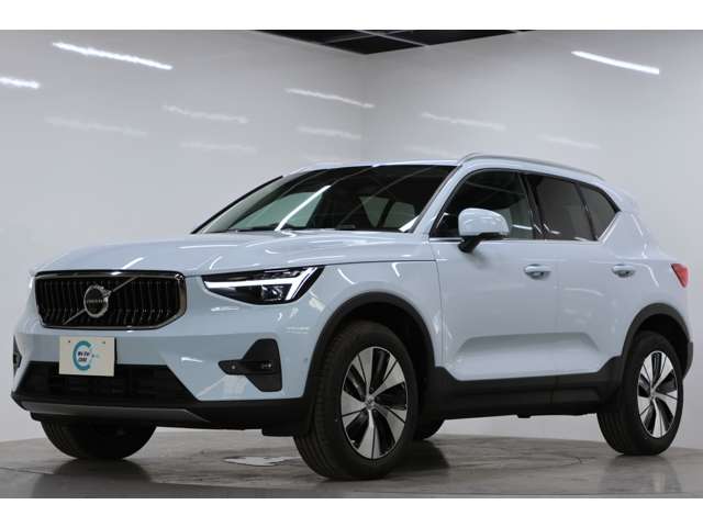 Volvo XC40 3