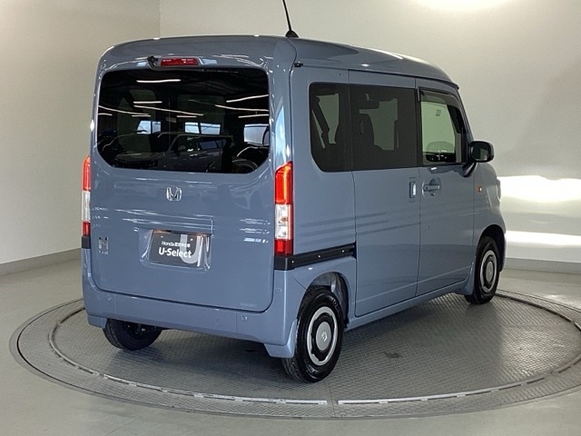 Honda N-VAN 9