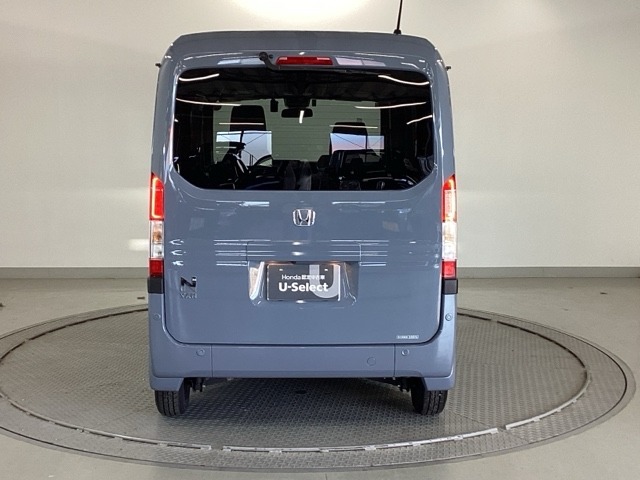Honda N-VAN 10